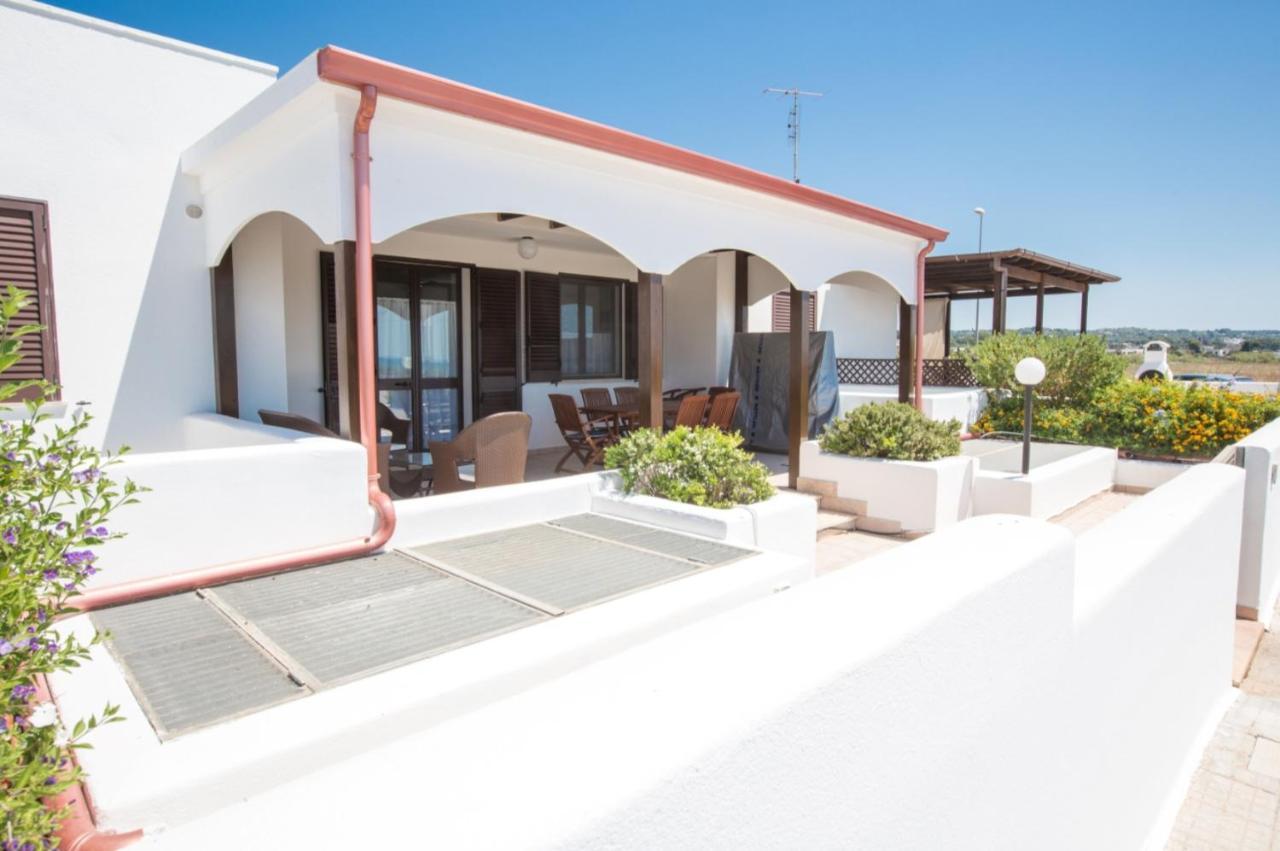 Villa Maldive Del Salento Marina Di Pescoluse Eksteriør billede